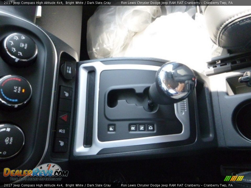 2017 Jeep Compass High Altitude 4x4 Shifter Photo #21