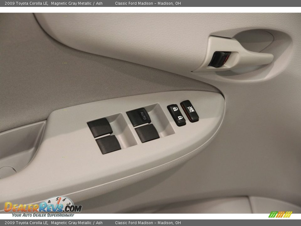2009 Toyota Corolla LE Magnetic Gray Metallic / Ash Photo #5