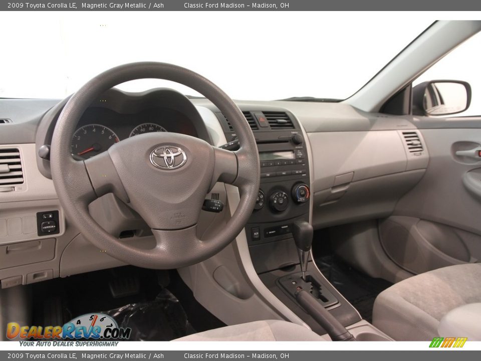 2009 Toyota Corolla LE Magnetic Gray Metallic / Ash Photo #8