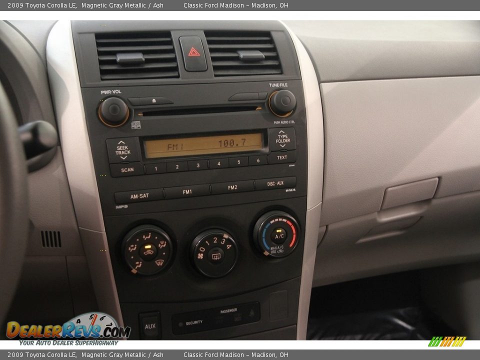 2009 Toyota Corolla LE Magnetic Gray Metallic / Ash Photo #11
