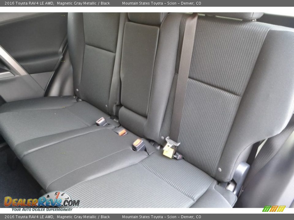 2016 Toyota RAV4 LE AWD Magnetic Gray Metallic / Black Photo #7