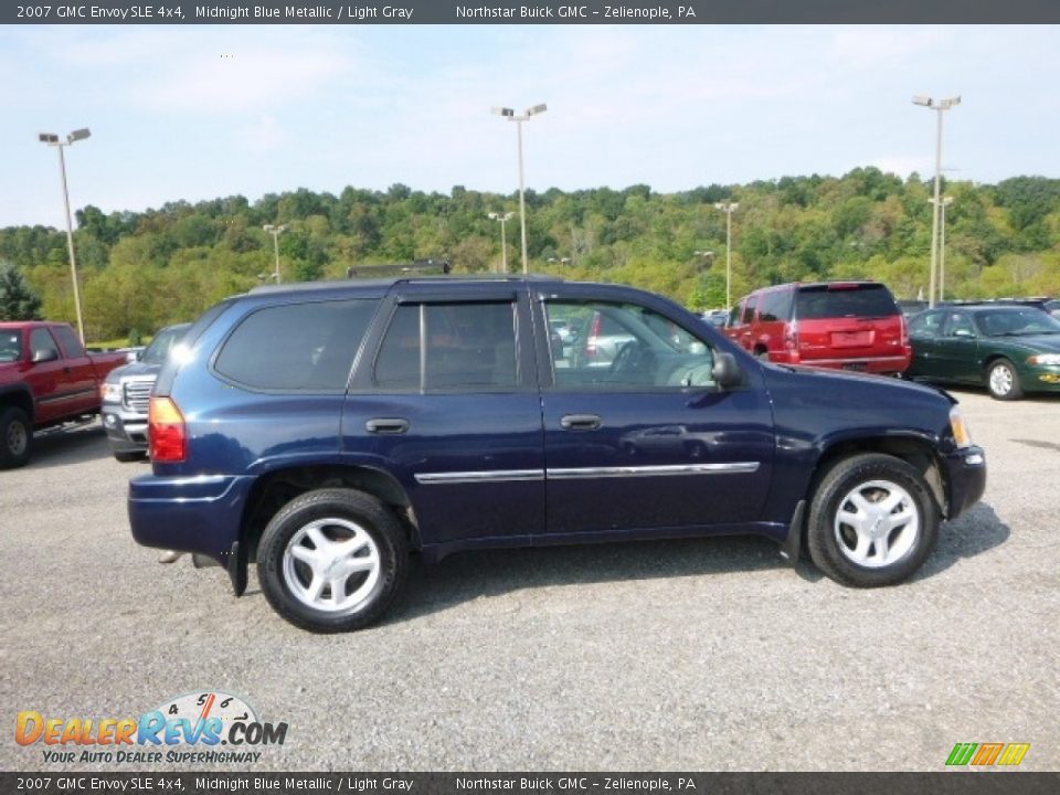 2007 GMC Envoy SLE 4x4 Midnight Blue Metallic / Light Gray Photo #9