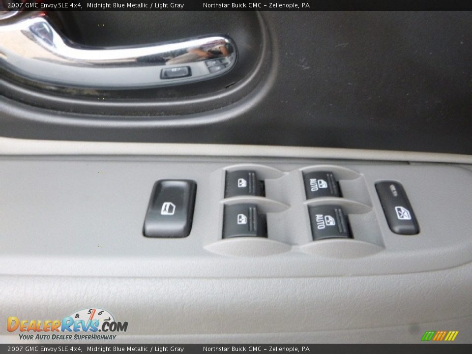 2007 GMC Envoy SLE 4x4 Midnight Blue Metallic / Light Gray Photo #24