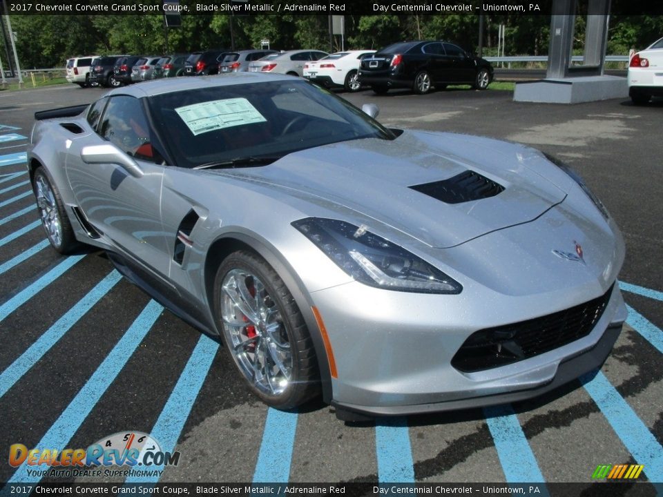 Front 3/4 View of 2017 Chevrolet Corvette Grand Sport Coupe Photo #8