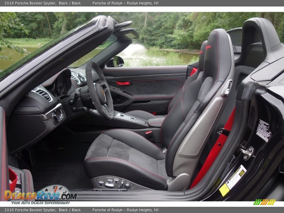 Front Seat of 2016 Porsche Boxster Spyder Photo #14