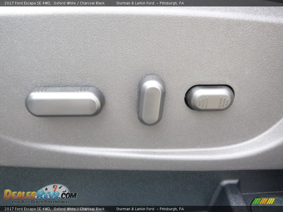 2017 Ford Escape SE 4WD Oxford White / Charcoal Black Photo #12
