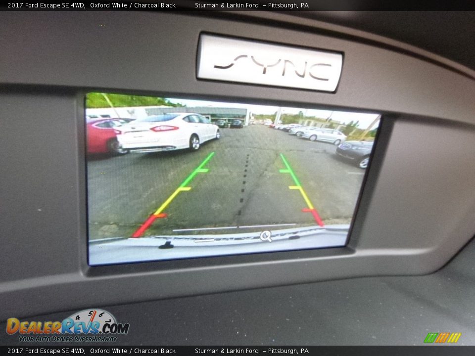 2017 Ford Escape SE 4WD Oxford White / Charcoal Black Photo #14