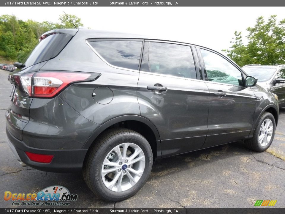 2017 Ford Escape SE 4WD Magnetic / Charcoal Black Photo #2