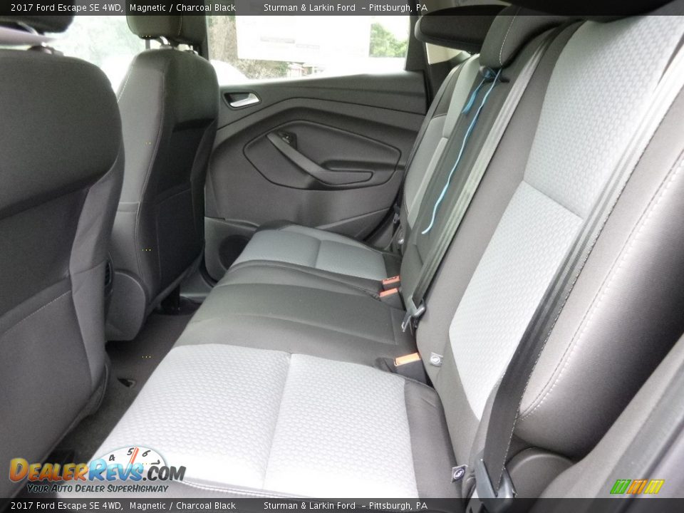 2017 Ford Escape SE 4WD Magnetic / Charcoal Black Photo #8