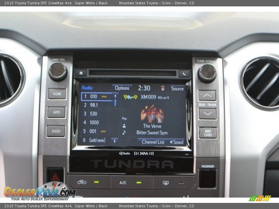2016 Toyota Tundra SR5 CrewMax 4x4 Super White / Black Photo #6