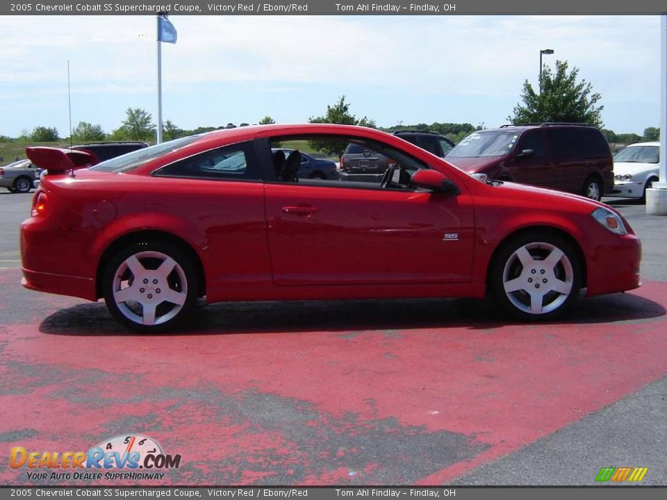 2005 Chevrolet Cobalt SS Supercharged Coupe Victory Red / Ebony/Red Photo #5