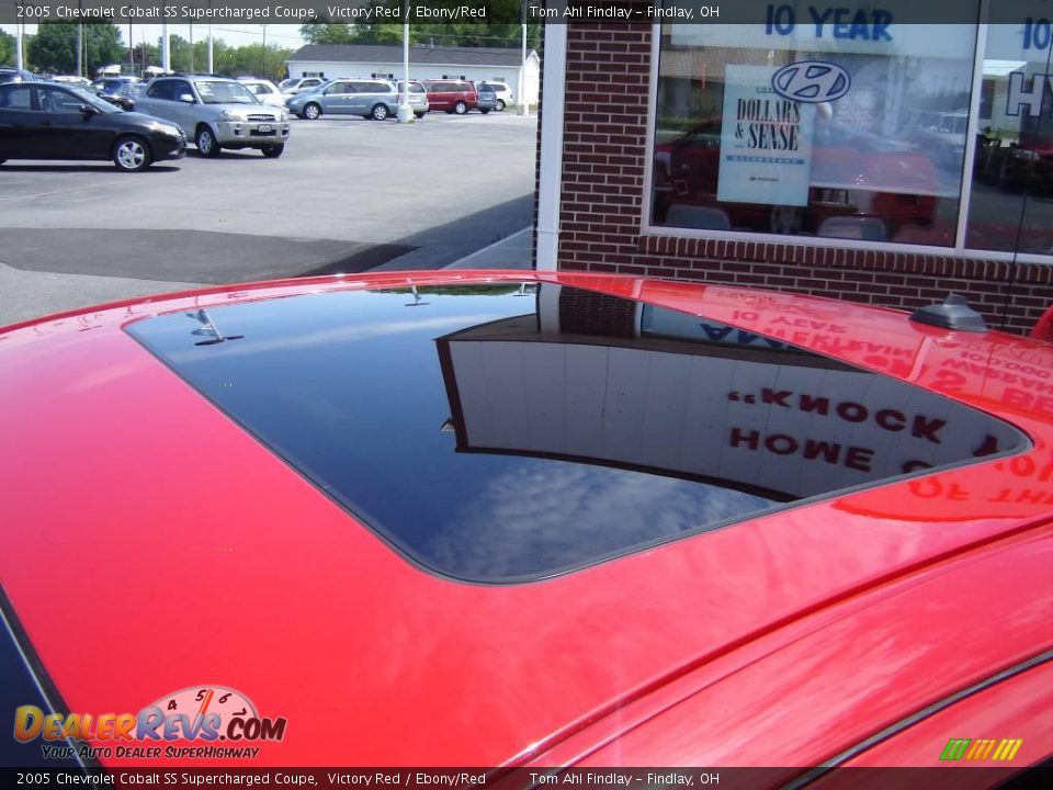 2005 Chevrolet Cobalt SS Supercharged Coupe Victory Red / Ebony/Red Photo #8