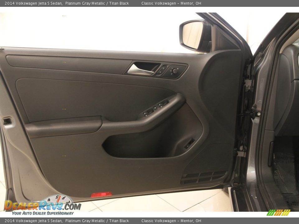 2014 Volkswagen Jetta S Sedan Platinum Gray Metallic / Titan Black Photo #4