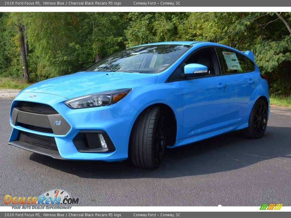 Front 3/4 View of 2016 Ford Focus RS Photo #17