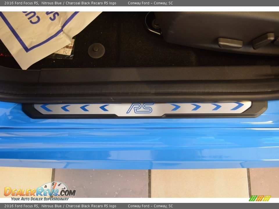 2016 Ford Focus RS Nitrous Blue / Charcoal Black Recaro RS logo Photo #19
