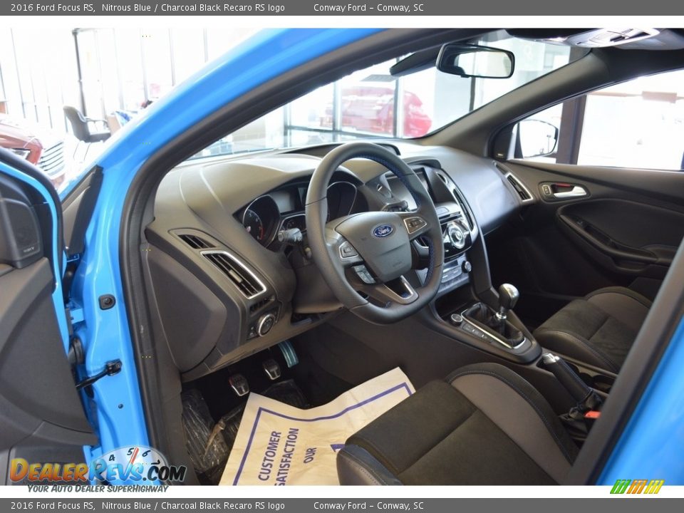 2016 Ford Focus RS Nitrous Blue / Charcoal Black Recaro RS logo Photo #22