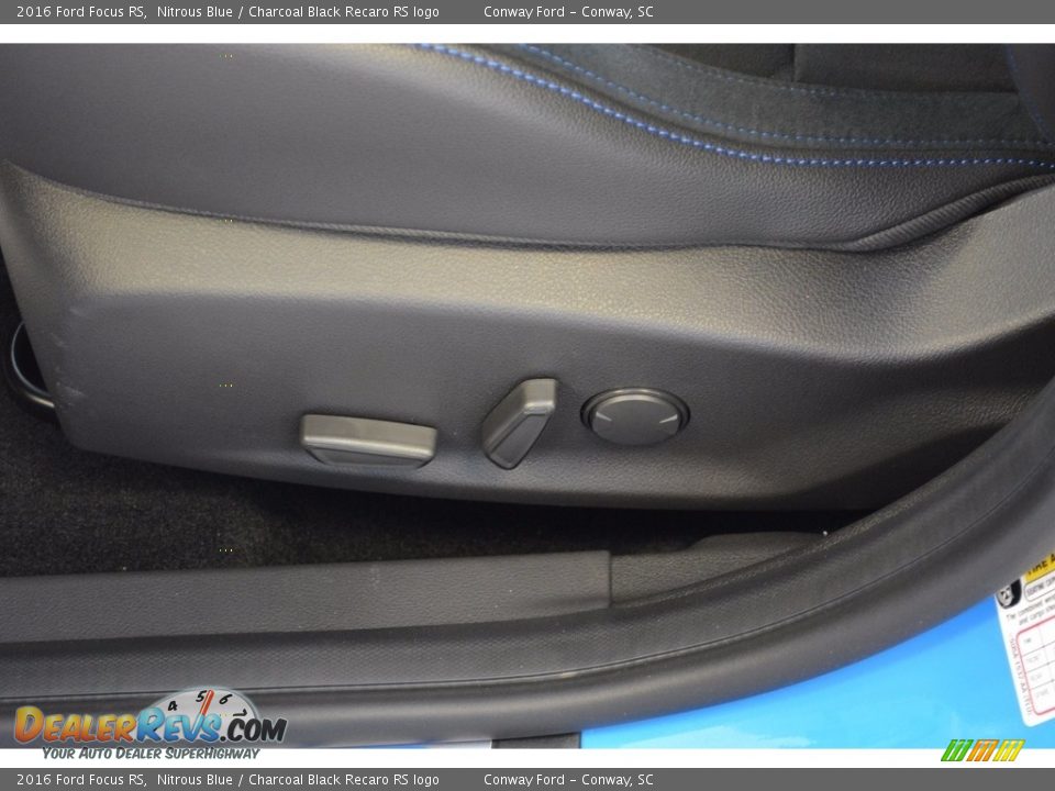 2016 Ford Focus RS Nitrous Blue / Charcoal Black Recaro RS logo Photo #23