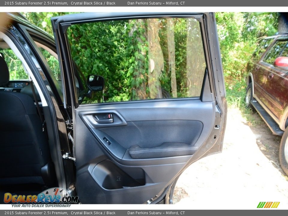 2015 Subaru Forester 2.5i Premium Crystal Black Silica / Black Photo #19