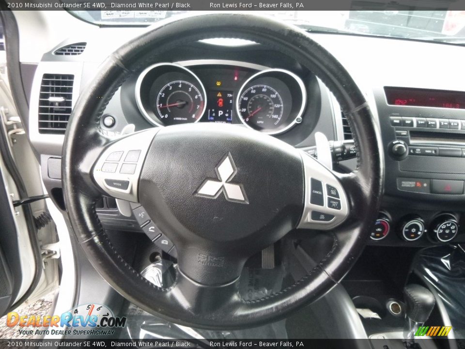 2010 Mitsubishi Outlander SE 4WD Diamond White Pearl / Black Photo #16