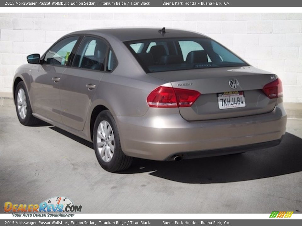 2015 Volkswagen Passat Wolfsburg Edition Sedan Titanium Beige / Titan Black Photo #2