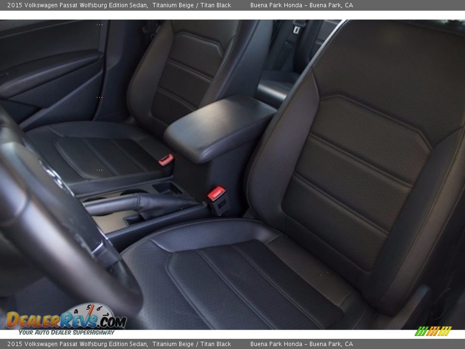 2015 Volkswagen Passat Wolfsburg Edition Sedan Titanium Beige / Titan Black Photo #12
