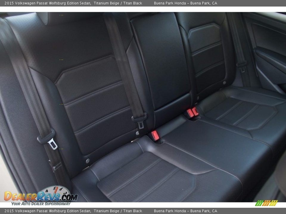 2015 Volkswagen Passat Wolfsburg Edition Sedan Titanium Beige / Titan Black Photo #15