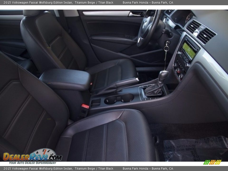 2015 Volkswagen Passat Wolfsburg Edition Sedan Titanium Beige / Titan Black Photo #16