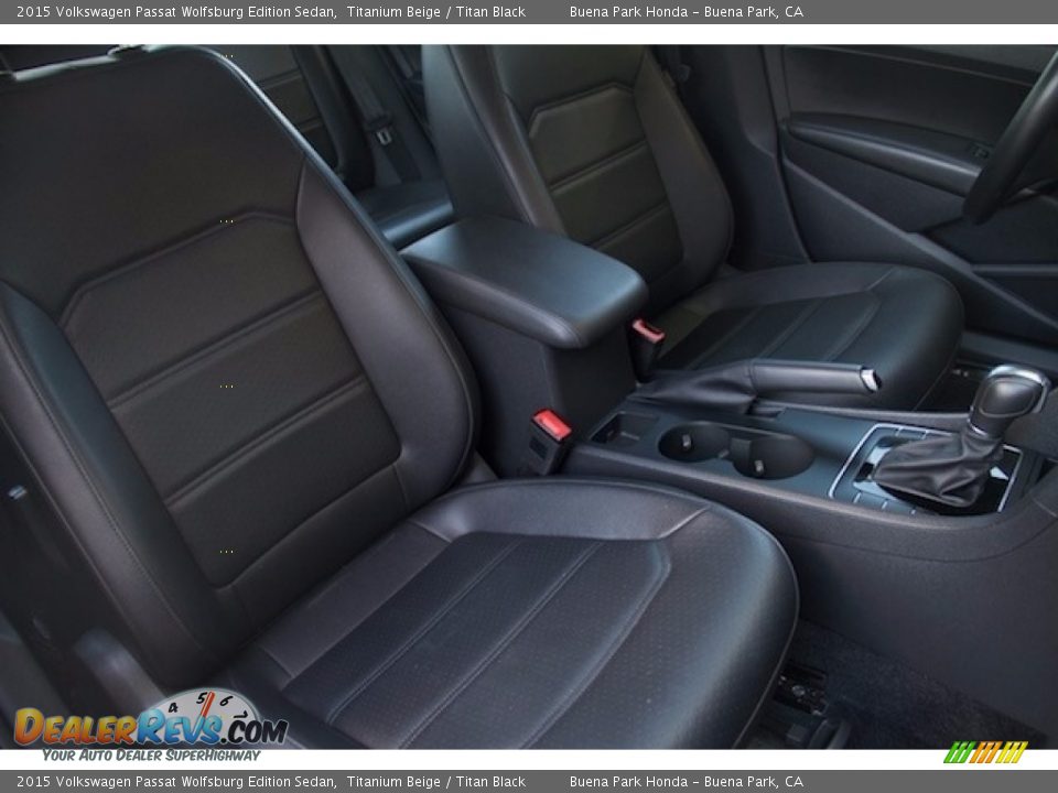 2015 Volkswagen Passat Wolfsburg Edition Sedan Titanium Beige / Titan Black Photo #17