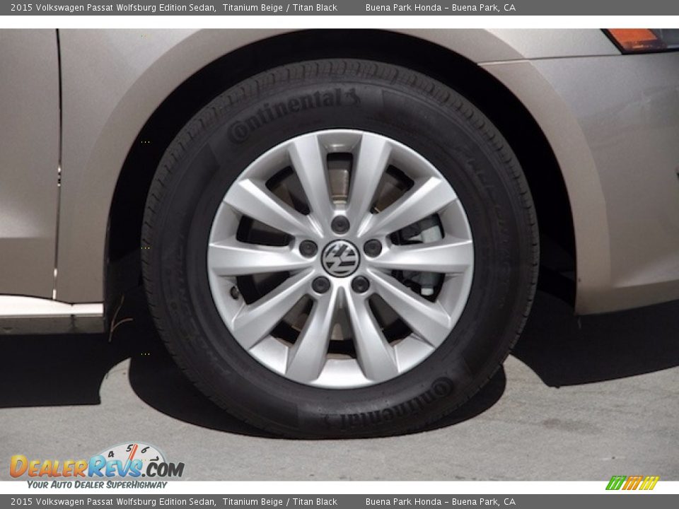 2015 Volkswagen Passat Wolfsburg Edition Sedan Titanium Beige / Titan Black Photo #25