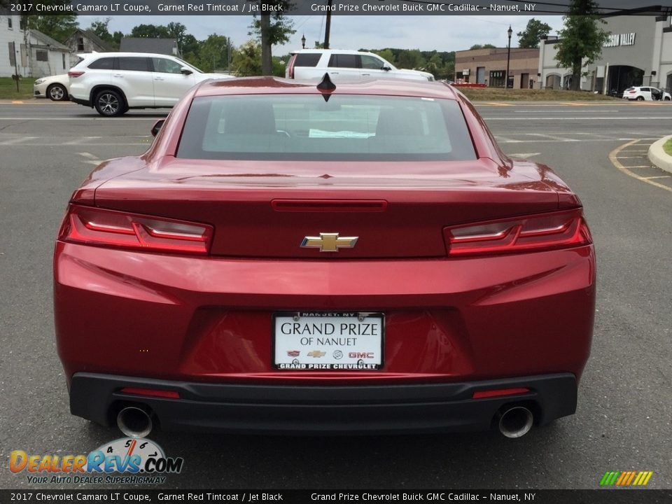 2017 Chevrolet Camaro LT Coupe Garnet Red Tintcoat / Jet Black Photo #5