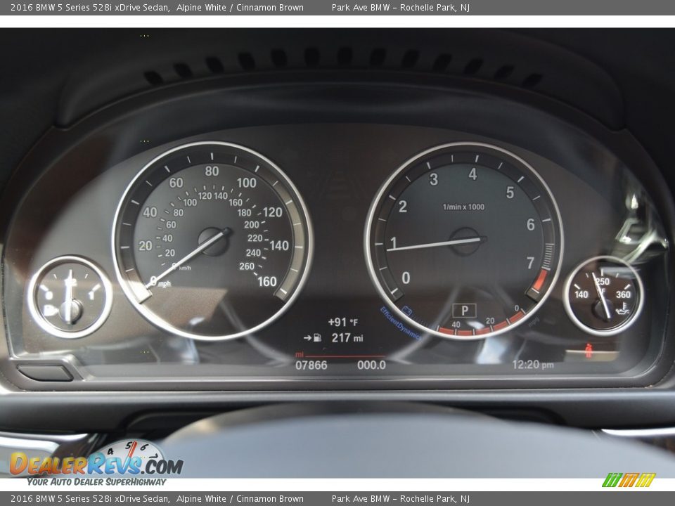 2016 BMW 5 Series 528i xDrive Sedan Alpine White / Cinnamon Brown Photo #20