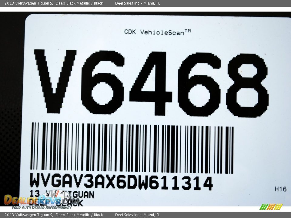 2013 Volkswagen Tiguan S Deep Black Metallic / Black Photo #20