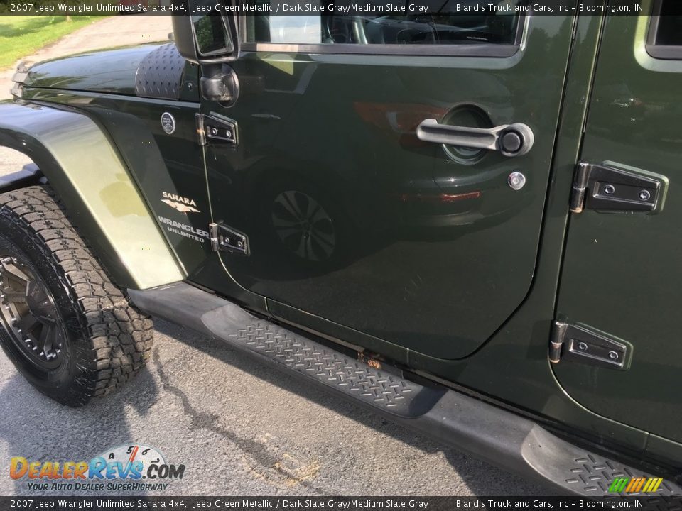 2007 Jeep Wrangler Unlimited Sahara 4x4 Jeep Green Metallic / Dark Slate Gray/Medium Slate Gray Photo #15