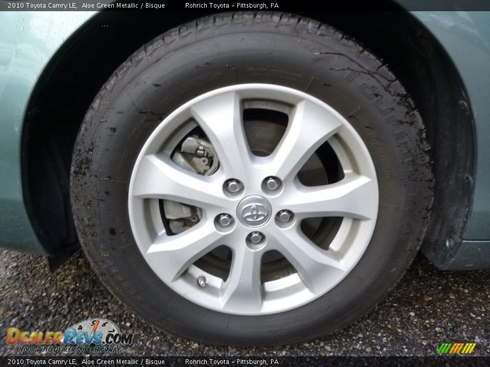 2010 Toyota Camry LE Aloe Green Metallic / Bisque Photo #6