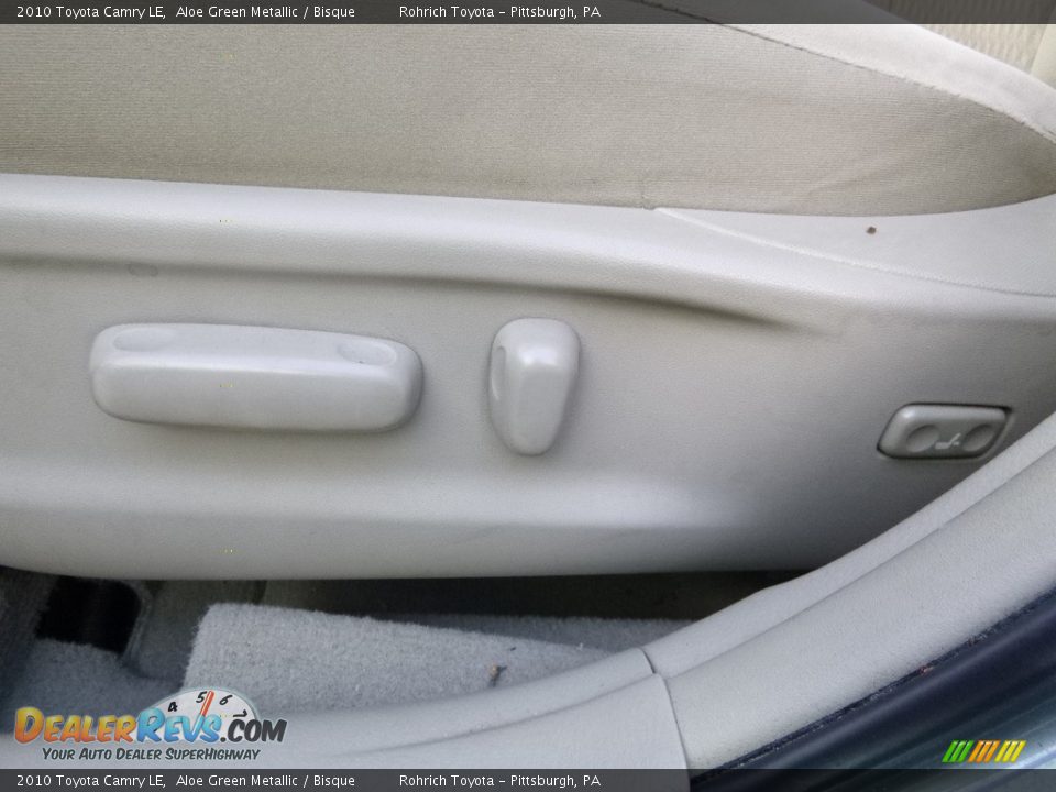 2010 Toyota Camry LE Aloe Green Metallic / Bisque Photo #9