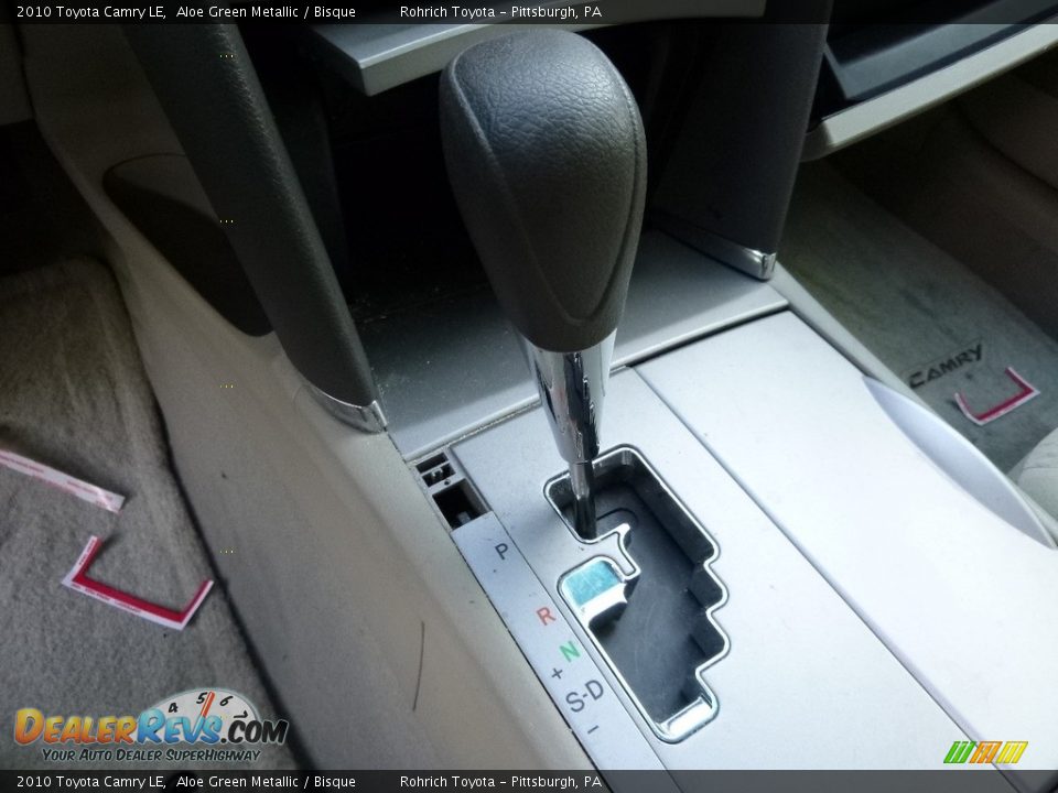 2010 Toyota Camry LE Aloe Green Metallic / Bisque Photo #11