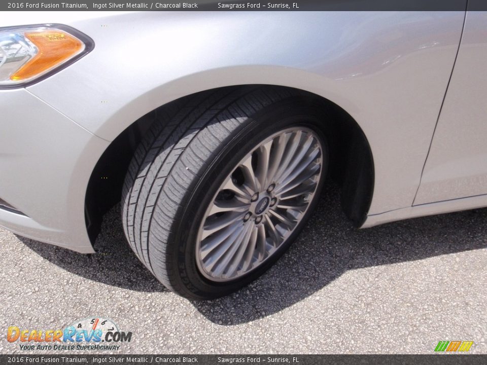 2016 Ford Fusion Titanium Ingot Silver Metallic / Charcoal Black Photo #30