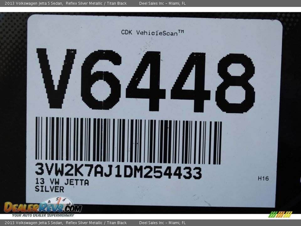 2013 Volkswagen Jetta S Sedan Reflex Silver Metallic / Titan Black Photo #20