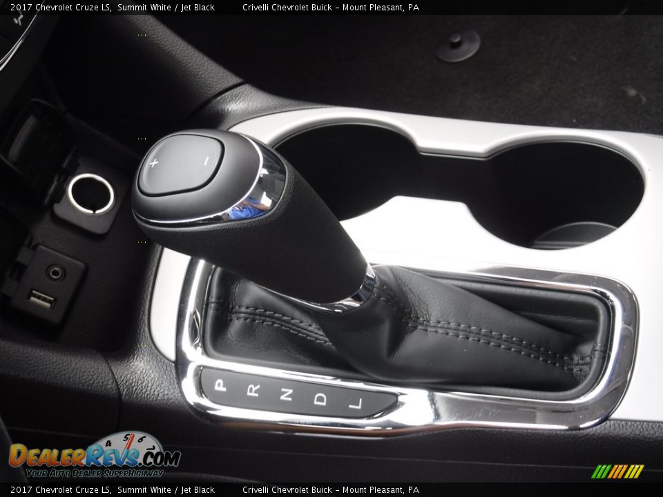 2017 Chevrolet Cruze LS Summit White / Jet Black Photo #14