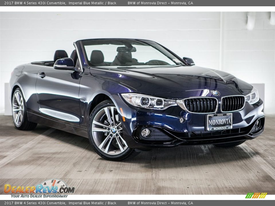 Front 3/4 View of 2017 BMW 4 Series 430i Convertible Photo #12