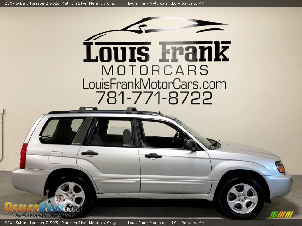 2004 Subaru Forester 2.5 XS Platinum Silver Metallic / Gray Photo #6