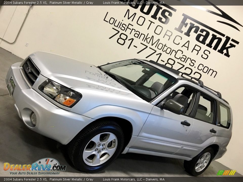 2004 Subaru Forester 2.5 XS Platinum Silver Metallic / Gray Photo #16