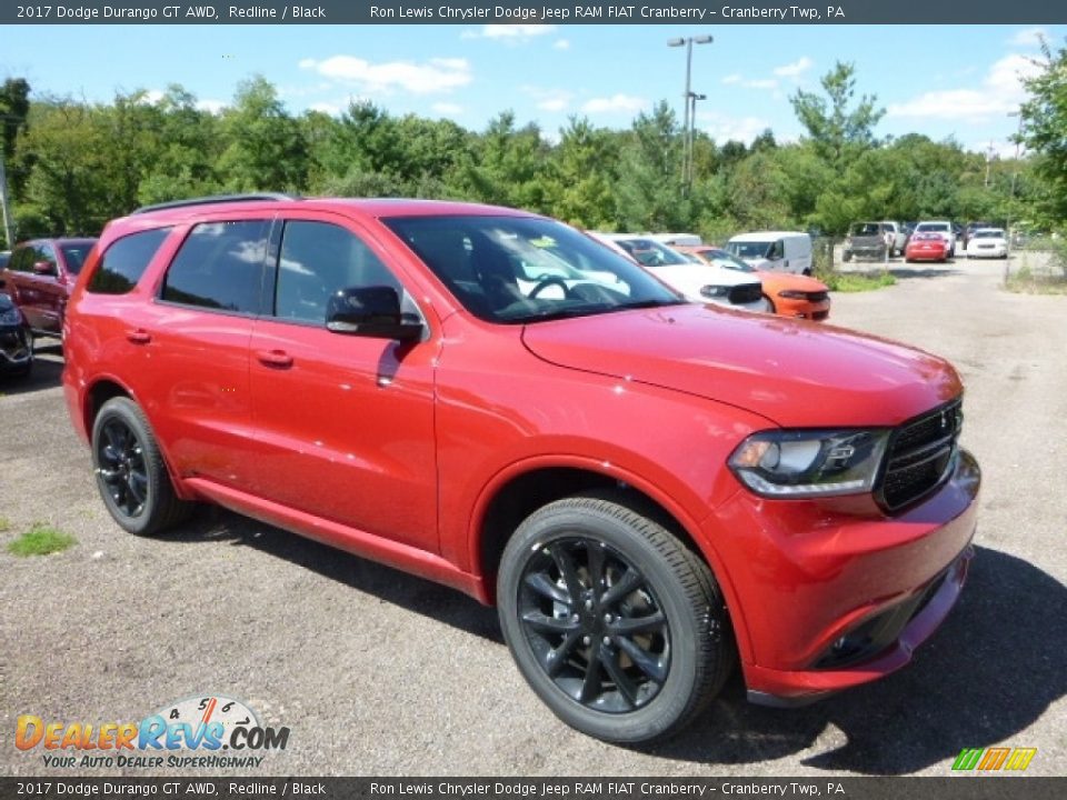 Front 3/4 View of 2017 Dodge Durango GT AWD Photo #12