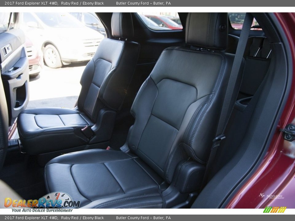 2017 Ford Explorer XLT 4WD Ruby Red / Ebony Black Photo #10