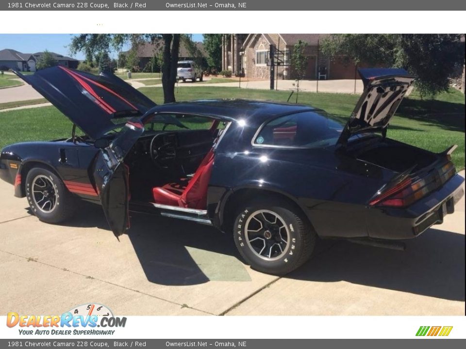1981 Chevrolet Camaro Z28 Coupe Black / Red Photo #3