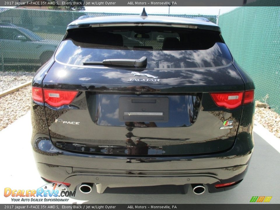 2017 Jaguar F-PACE 35t AWD S Ebony Black / Jet w/Light Oyster Photo #10