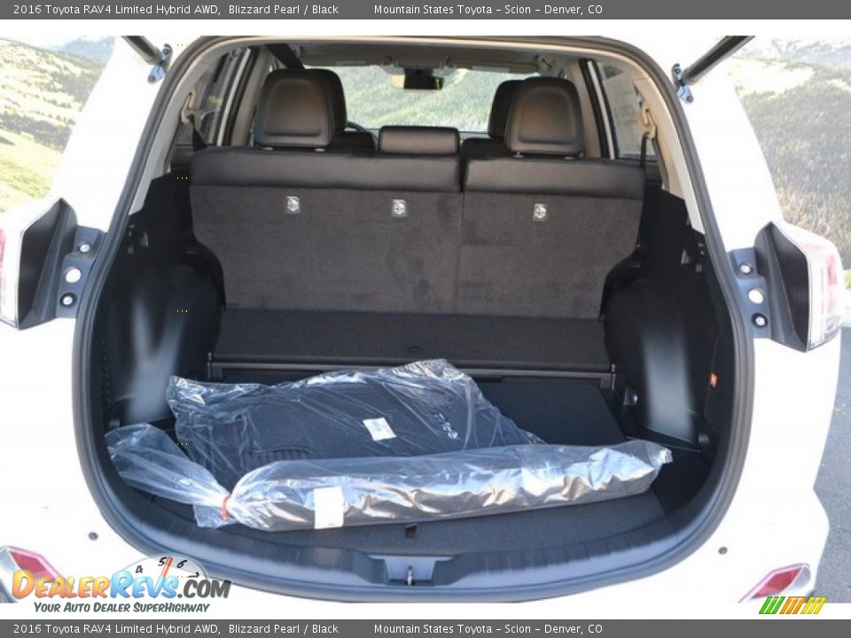 2016 Toyota RAV4 Limited Hybrid AWD Blizzard Pearl / Black Photo #8