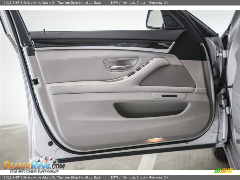 2013 BMW 5 Series ActiveHybrid 5 Titanium Silver Metallic / Black Photo #22