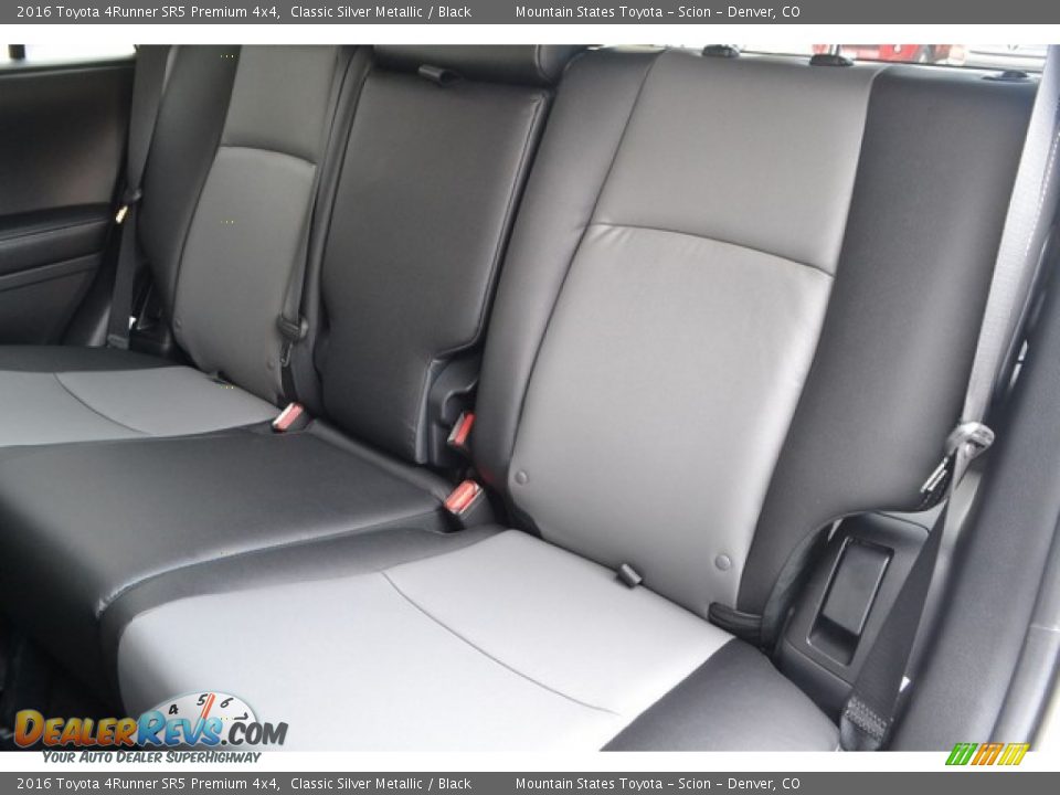 2016 Toyota 4Runner SR5 Premium 4x4 Classic Silver Metallic / Black Photo #7