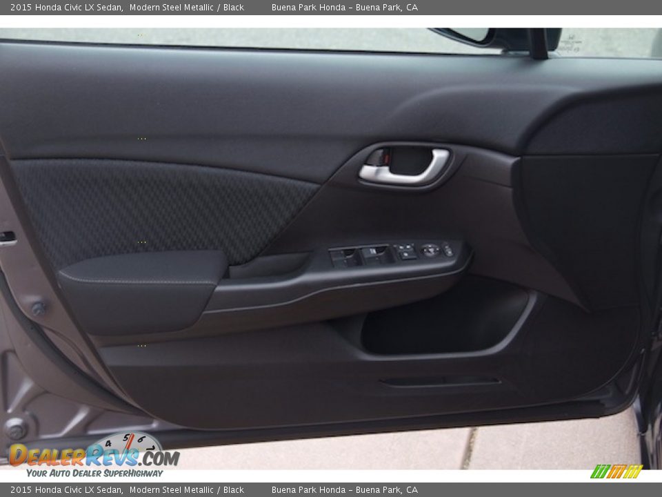 2015 Honda Civic LX Sedan Modern Steel Metallic / Black Photo #21
